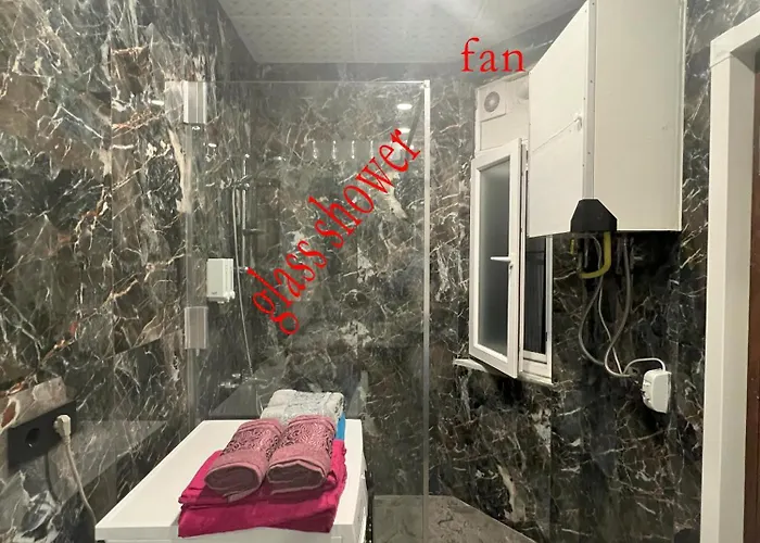 Park View 201 Double Apartment *